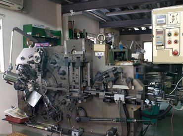 26T Plate Spring Forming