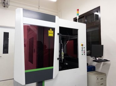 Laser machine